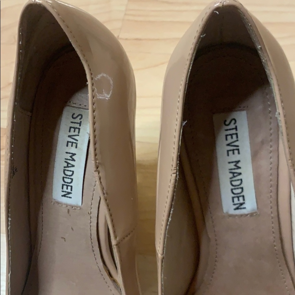Shoes - Picture 4 of 5